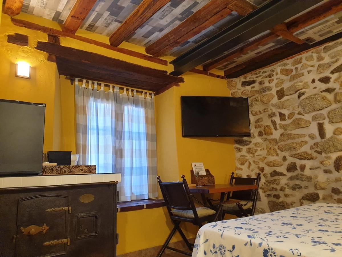 Hotel La Beltraneja بويتراغو ديل لوزويا المظهر الخارجي الصورة