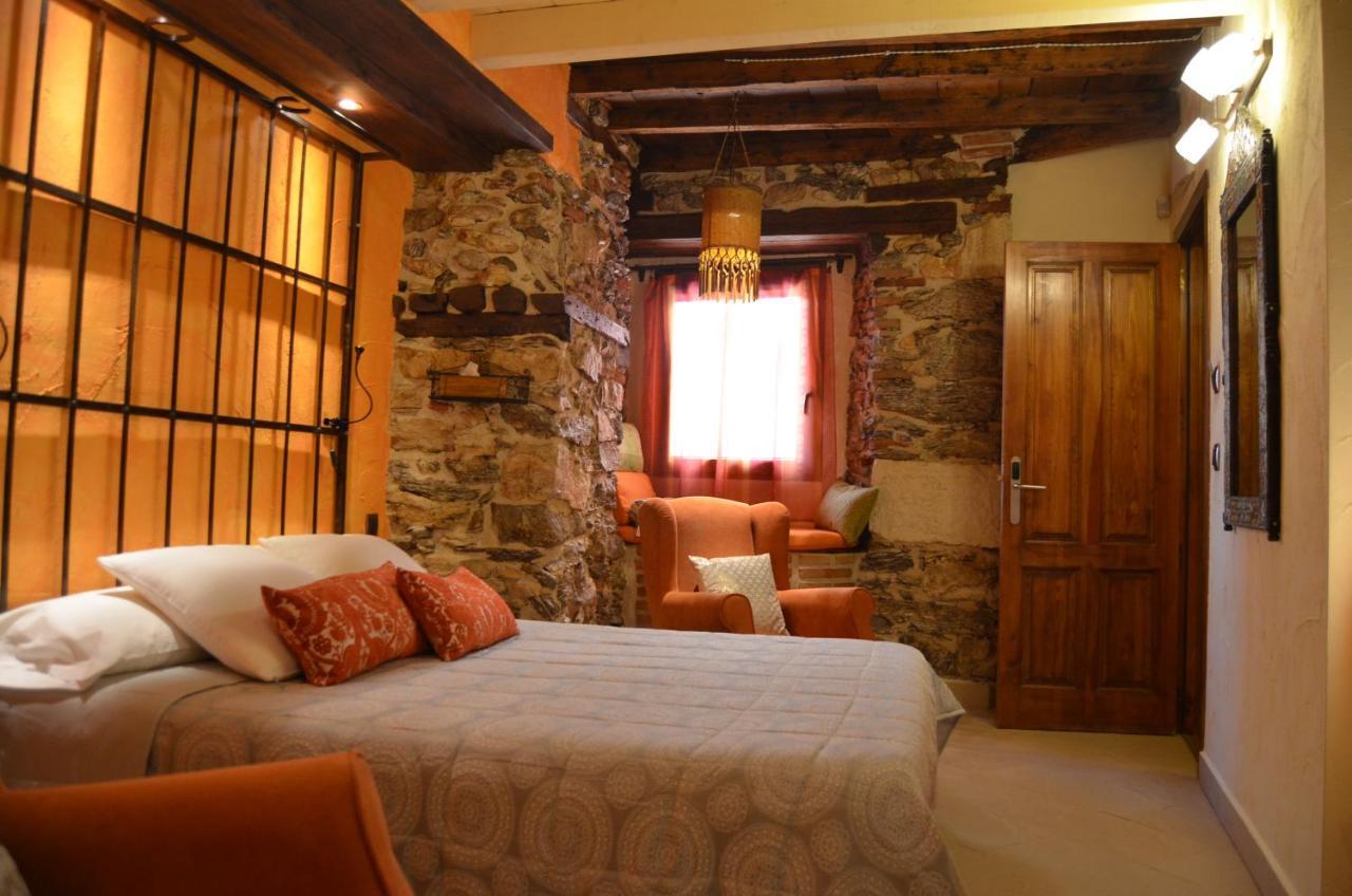 Hotel La Beltraneja بويتراغو ديل لوزويا المظهر الخارجي الصورة